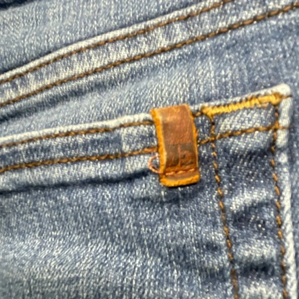 Joe’s Jeans Women’s Denim Jean Shorts Size 29 Stretch Blue Bermuda